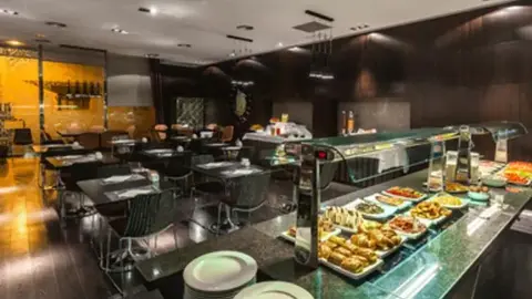 Hotel Barcelo Santa Cruz Contemporaneo