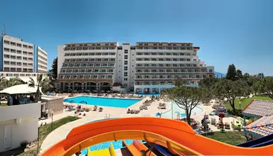 Batihan Beach Resort