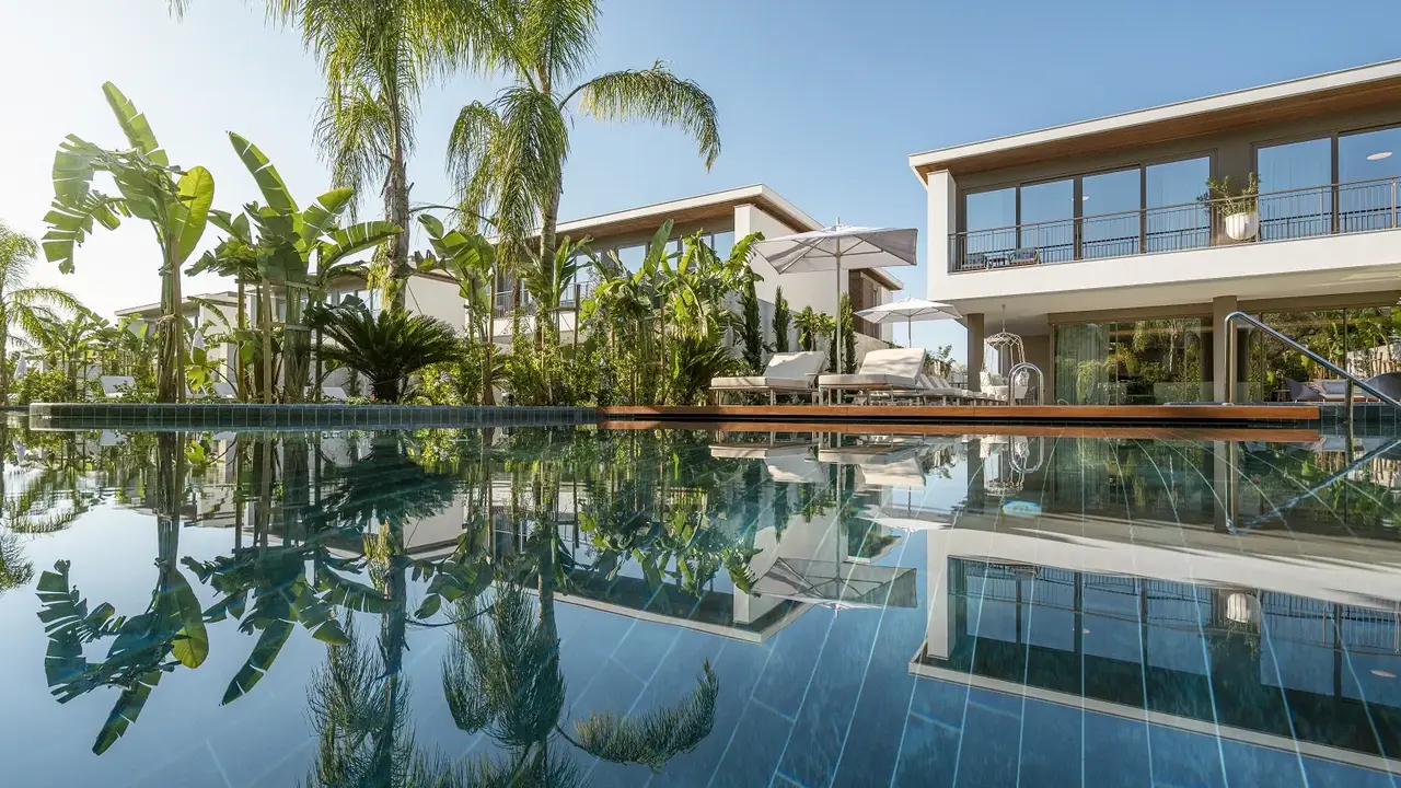 Bayou Villas by Lara Barut Collection