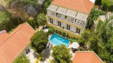 Bayside Boutique Hotel