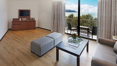 Bayview Beach Resort