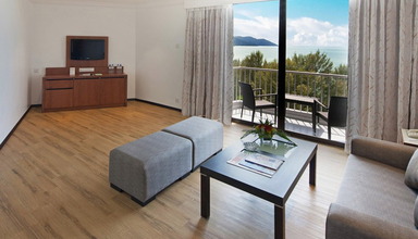 Bayview Beach Resort