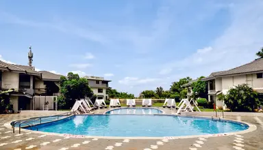 Baywatch Resort
