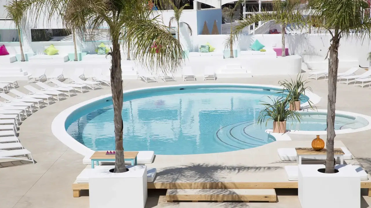 Beach Star Ibiza by Senator