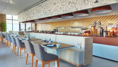 Beach Walk Hotel