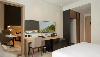 Beach Walk Hotel