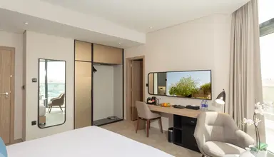 Beach Walk Hotel