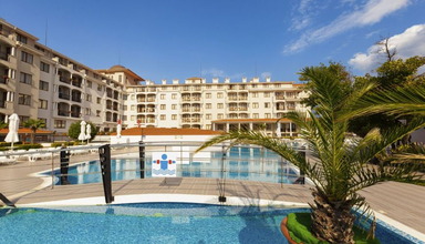 Beachclub Serenity Bay