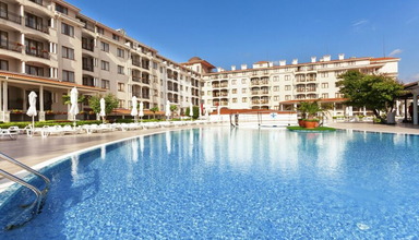 Beachclub Serenity Bay