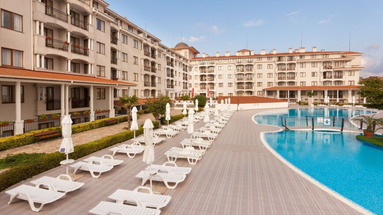 Beachclub Serenity Bay
