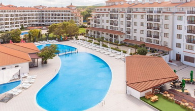 Beachclub Serenity Bay