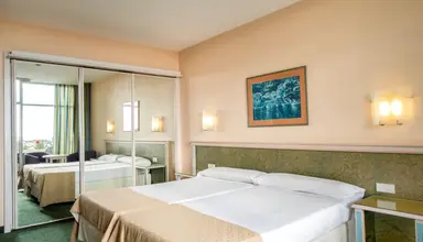 Beatriz Costa & SPA