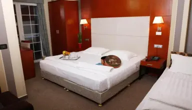 Bel Conti