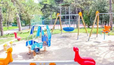 Bella Italia & Efa Village