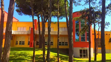Bella Italia & Efa Village