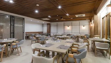 Bella Nara Phuket Naiyang Beach