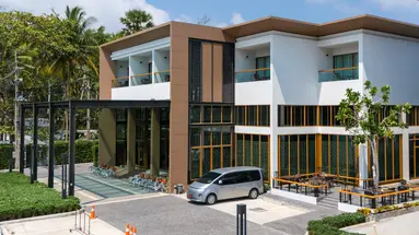 Bella Nara Phuket Naiyang Beach