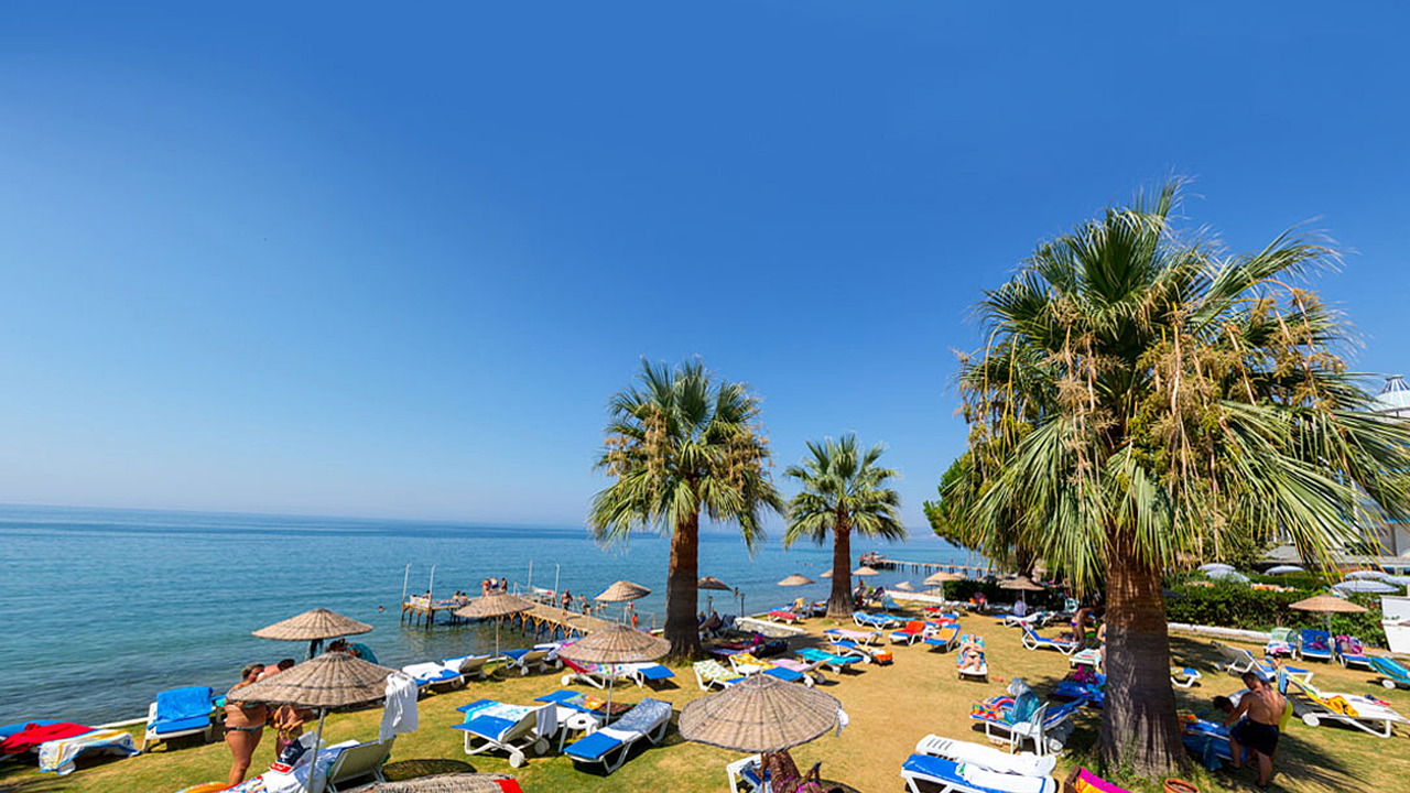 Bella Pino Beach