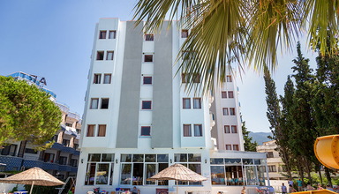 Bella Pino Beach