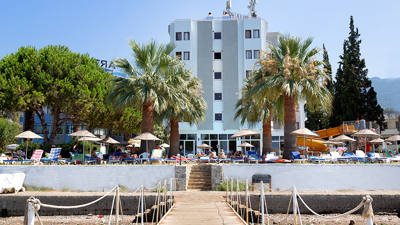 Bella Pino Beach