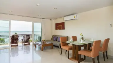 Bella Villa Cabana