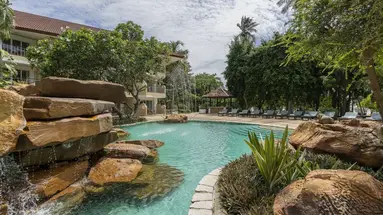 Bella Villa Cabana