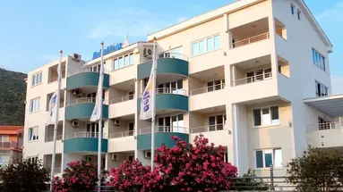 Bella Vista