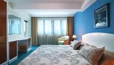 Bella Vista