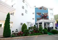 Bella Vista