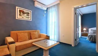 Bella Vista