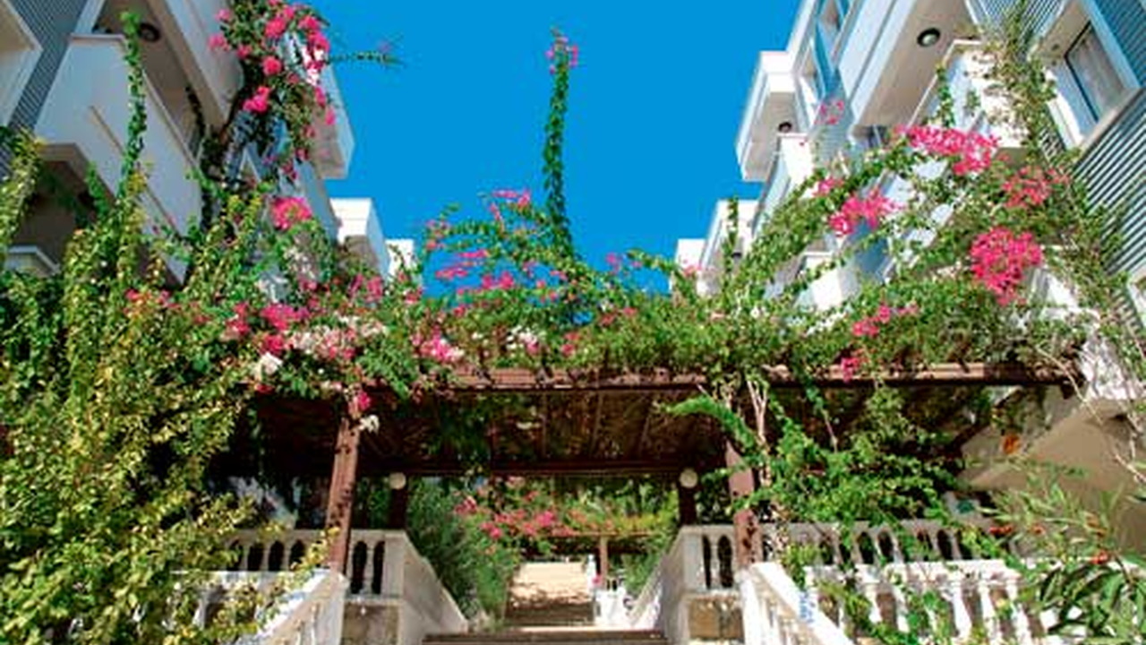 Bellacasa Suites Club
