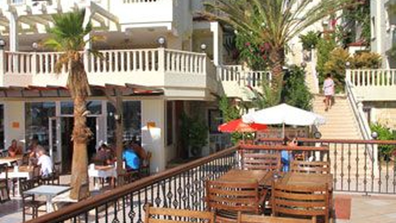Bellacasa Suites Club