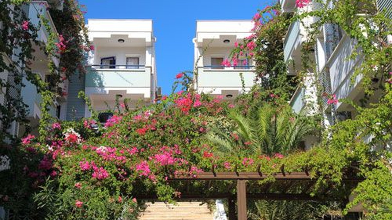 Bellacasa Suites Club