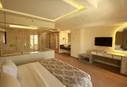 Bellagio Beach Resort