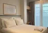 Belle Athenes Luxury Rooms