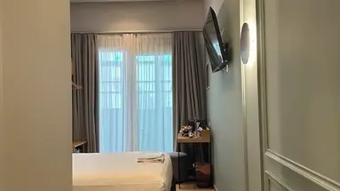 Belle Athenes Luxury Rooms