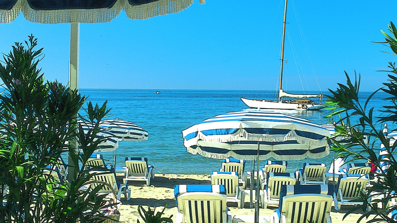 Belle Plage Brougham