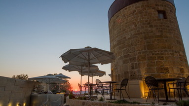 Bellevue Suites