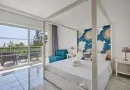 Belvedere Gerakas Luxury Suites