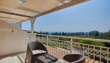 Belvedere Gerakas Luxury Suites
