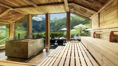 Berghof Crystal Spa & Resort