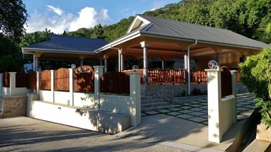 Bernique Guesthouse