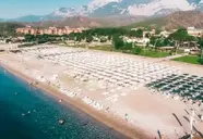Beso Beach