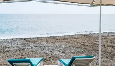 Beso Beach