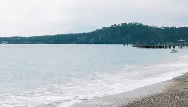 Beso Beach