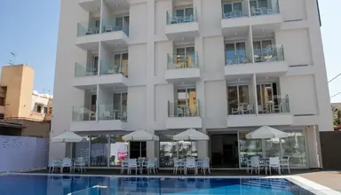 Best Western Plus Larco