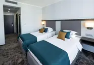 Best Western Plus Premium Inn