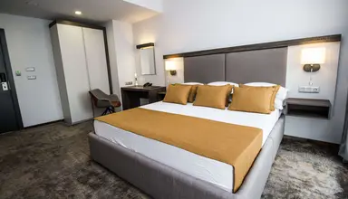 Best Western Plus Premium Inn