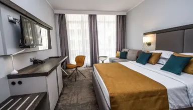 Best Western Plus Premium Inn
