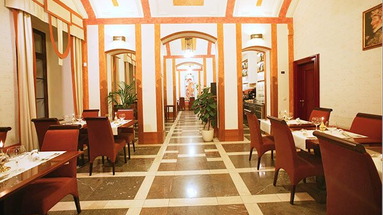 Best Western Premier Majestic Plaza